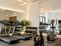 Libai Hotel (Chengdu Chunxi Road Luomashi Metro Station Branch) - parking