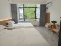 Mu Yue Mu Shan · M.J.View, Mountain View Courtyard Inn Near Huangguoshu Waterfall Scenic Area - شرفة