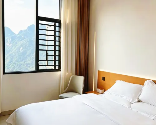 Long Summer Guesthouse Hotels in Du'an