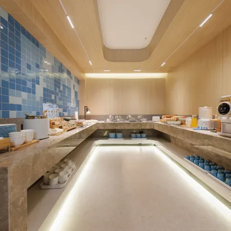 Home Inn (Changzhou Dinosaur Park Wanda Plaza Branch)