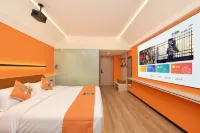 Time Travel Boutique Stay (Nanning Railway Station Mingxiu Road Subway Station) - New