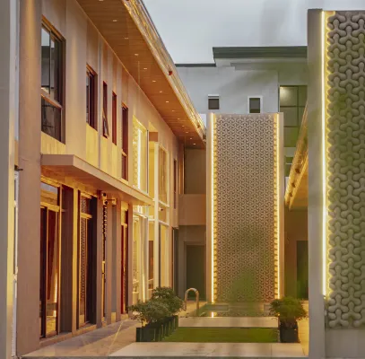 Khami House - 3-Star