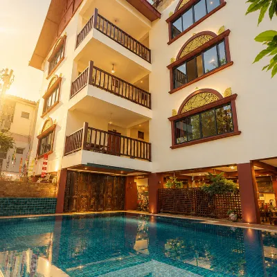 SK House 2 Hotels near Kad Suan Kaew