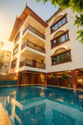 SK House 2 - Pools