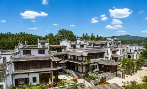 Huayu Yashe Hot Spring Retreat, Likeng Wuyuan - Hot Springs