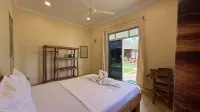 The 5th Element Boutique Hotel - Strand