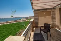 Retac Abu Simbel Nefertari Hotel - Airport Shuttle
