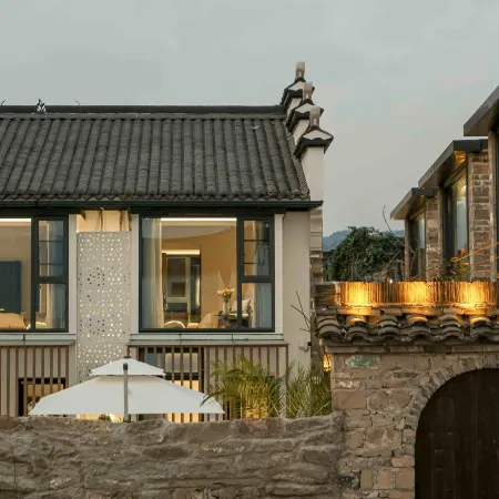 Jiande Lanqing Shiguang B&B
