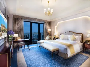 Legend Palace Hotel