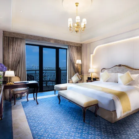 Legend Palace Hotel