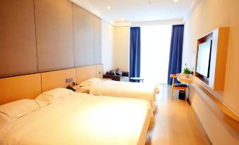 Home Inn UP chinan inns Collection Hotel (Guangzhou Baiyun Railway Station Shijing Subway Station)