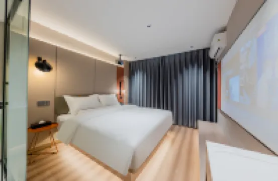 Jiqing Hotel (Lishuizhongshan Street) Hotels in Downtown-Old District Of Liandu District