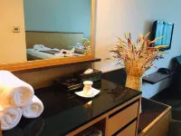 Summit Parkview Yangon - spa