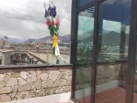 拉薩德喜富氧觀景酒店（布達拉宮八廓街店） - 酒吧