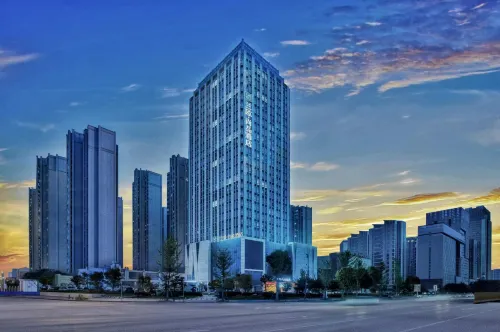 LanOuShangPin Hotel (Xiangyang Wanda Plaza Wuzhong)