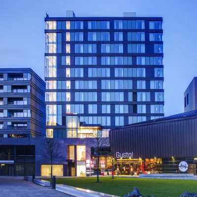 IntercityHotel Enschede Hôtels à proximité de : Enschede Grote Kerk