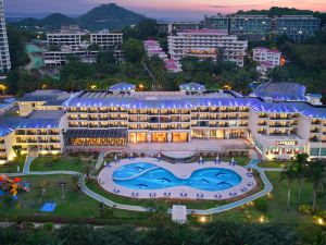 Sanya Tsingneng Landscape Coastal Hotel