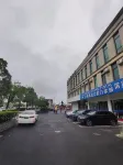 Suofeiteqingchunjiudian Hotels near Shanghai Agriculture College Training Base