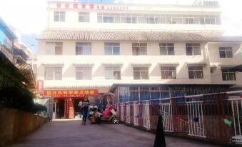 Pu'er Jiajiajian Hotel