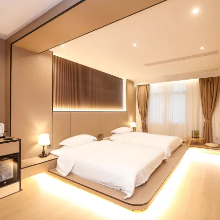 Beihai Xinju Inn (Qiaogang Customs Street Branch)