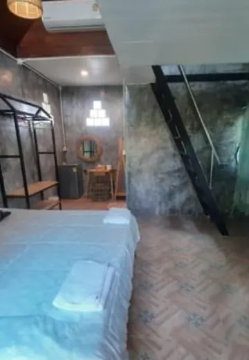 เคียงธารา