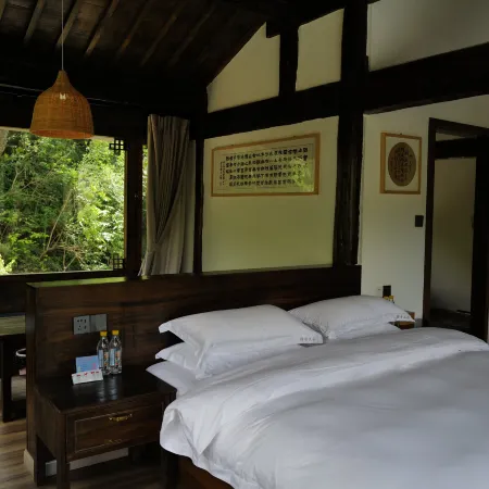 Lapu Valley Hotel