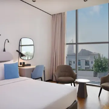 Lemon Tree Hotel, Jumeirah Dubai Отели рядом с достопримечательностью «Офис компании Nestlé в ОАЭ»