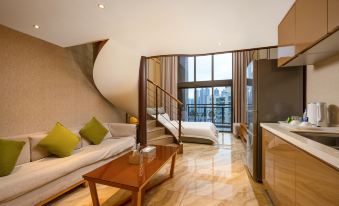Elaine Savile Apartment (Guangzhou Zhujiang New Town Tancun Subway Station)