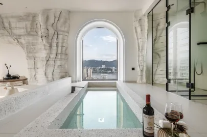 YOLO Skyline Riverview Designer Hotel (Chongqing Jiefangbei