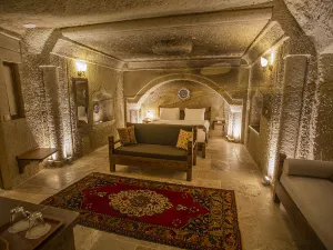 ZARA CAVE HOTEL +10 Adults Only