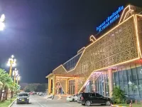 ST Vegas Hotel Hotels near منتزه بوذا