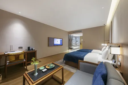 QIANNA HOTEL (Wuchang Railway Station Dingziqiao Subway Station) Отели рядом с достопримечательностью «The Luoyan Island»