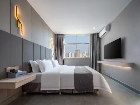 Shell Hotel (Huidong OCT Tianhong Branch)
