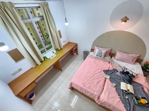 Ixora Coliving Lifestyle Homestay Hotels in Batu Berendam