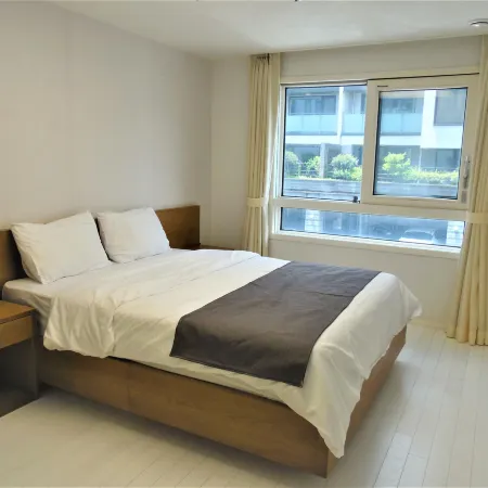 Jeju Healthcare Town Resort Отели рядом с достопримечательностью «Храм Хелимса»