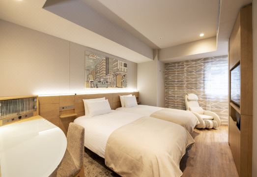 2. 렘 도쿄 교바시..