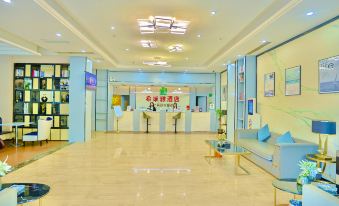 Xiweiya Hotel (Cuiping District High Passenger Station Yibin University)
