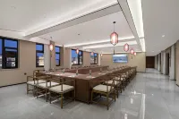 Mo Shang Qing Ju Hotel (Quliang Garment Industrial Park, South University Road, Zhengzhou)