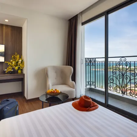 Daphovina Hotel Отели рядом с достопримечательностью «Хончонг»