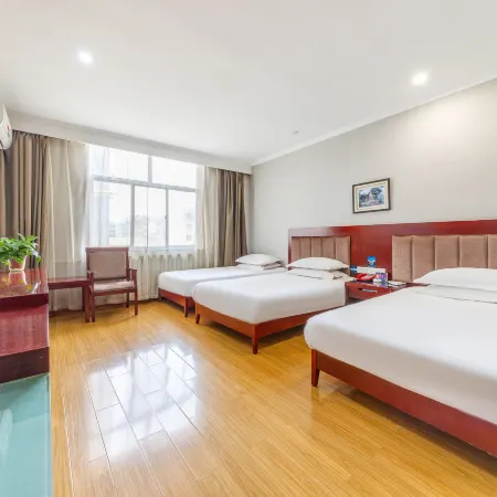 City Coordinate Hotel (Dingxi Youyi Square Railway Station) Hotels in Dingxi