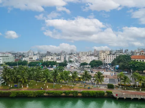 麗楓飯店（海口萬國大都會騎樓老街店） 飯店周邊 Photos