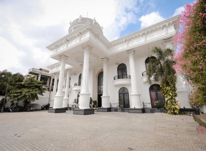 The Grand Palace Hotel Yogyakarta
