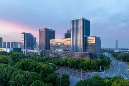 Hotel Nikko Taizhou Отели рядом с достопримечательностью «Jiangsu Pastorage - Gymnasium»