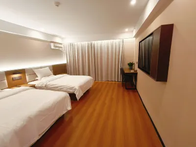 Super 8 Hotel (Hejing Swan Lake Road)