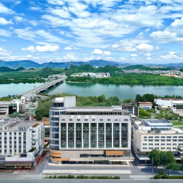 Xiangbishan Port House | City core stroll city center hotel (Guilin two rivers and four lakes store)