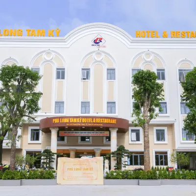 フー ロング タム ジー ホテル＆レストラン Quang Nam University周辺のホテル
