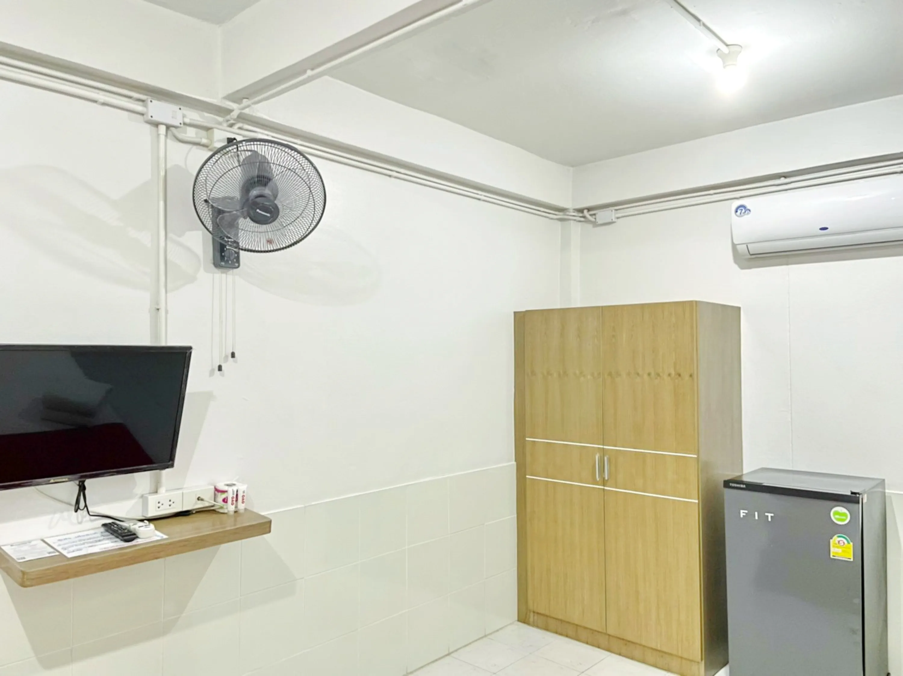 Ze Residence Ramintra Phòng Photos