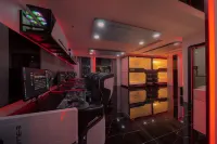 Yibo Esports Hotel (Zhanjiang Wanda Plaza Branch) - Esports