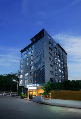 G Joyful Chujian Hotel (Xishuangbanna Jinghong Manting Park Zongfo Temple) Hotels in Poshui Plaza