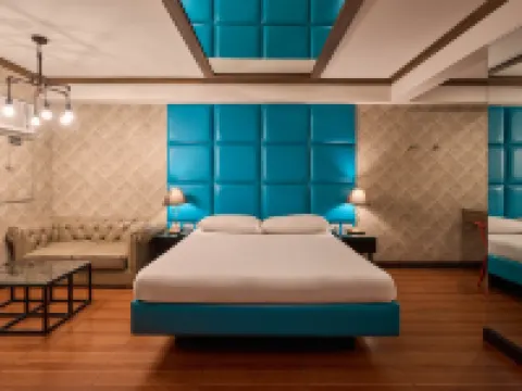 Victoria Court Hillcrest Hotels in Pasig